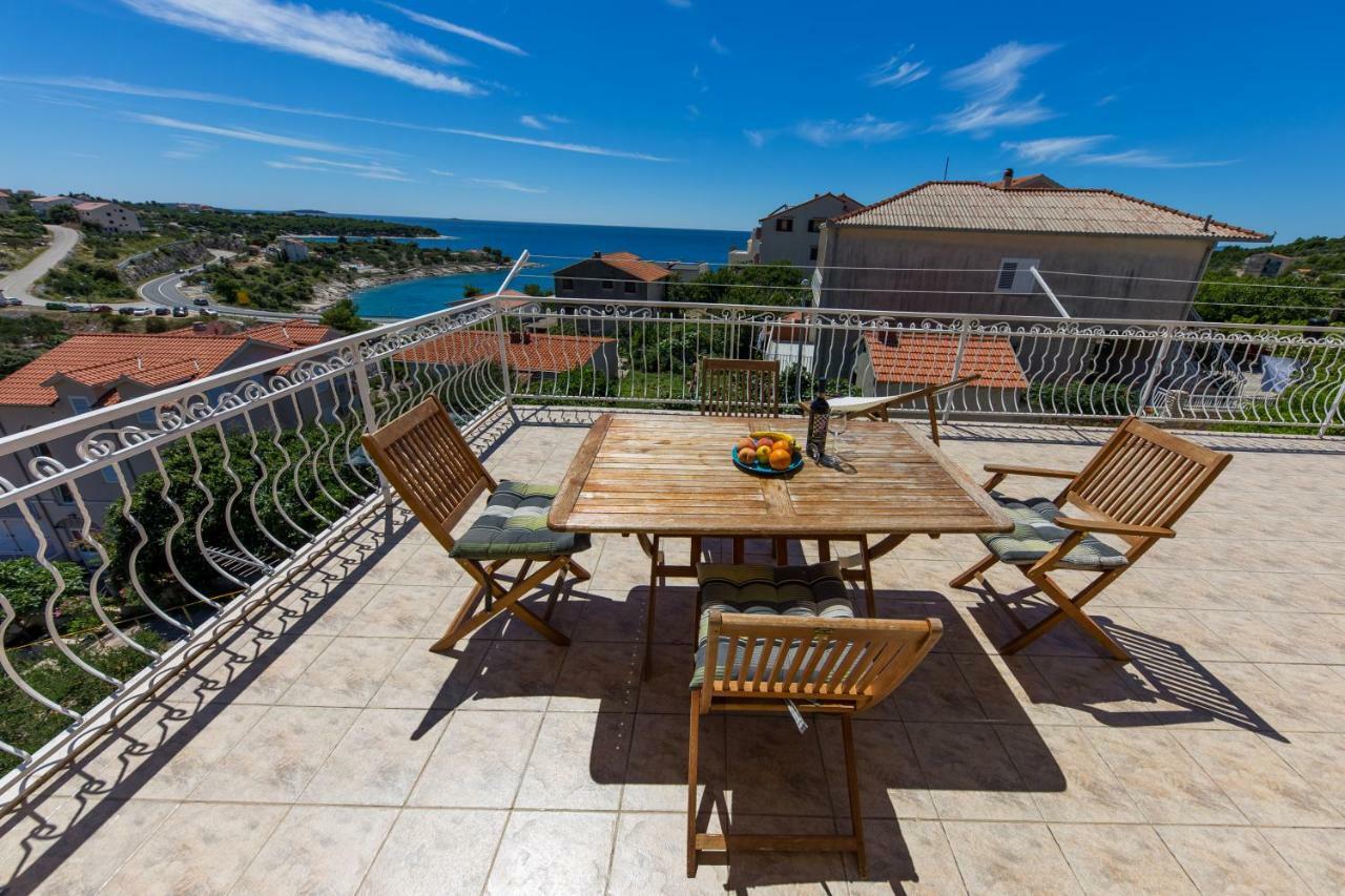 Apartments Sunset Dolac Примоштен Экстерьер фото
